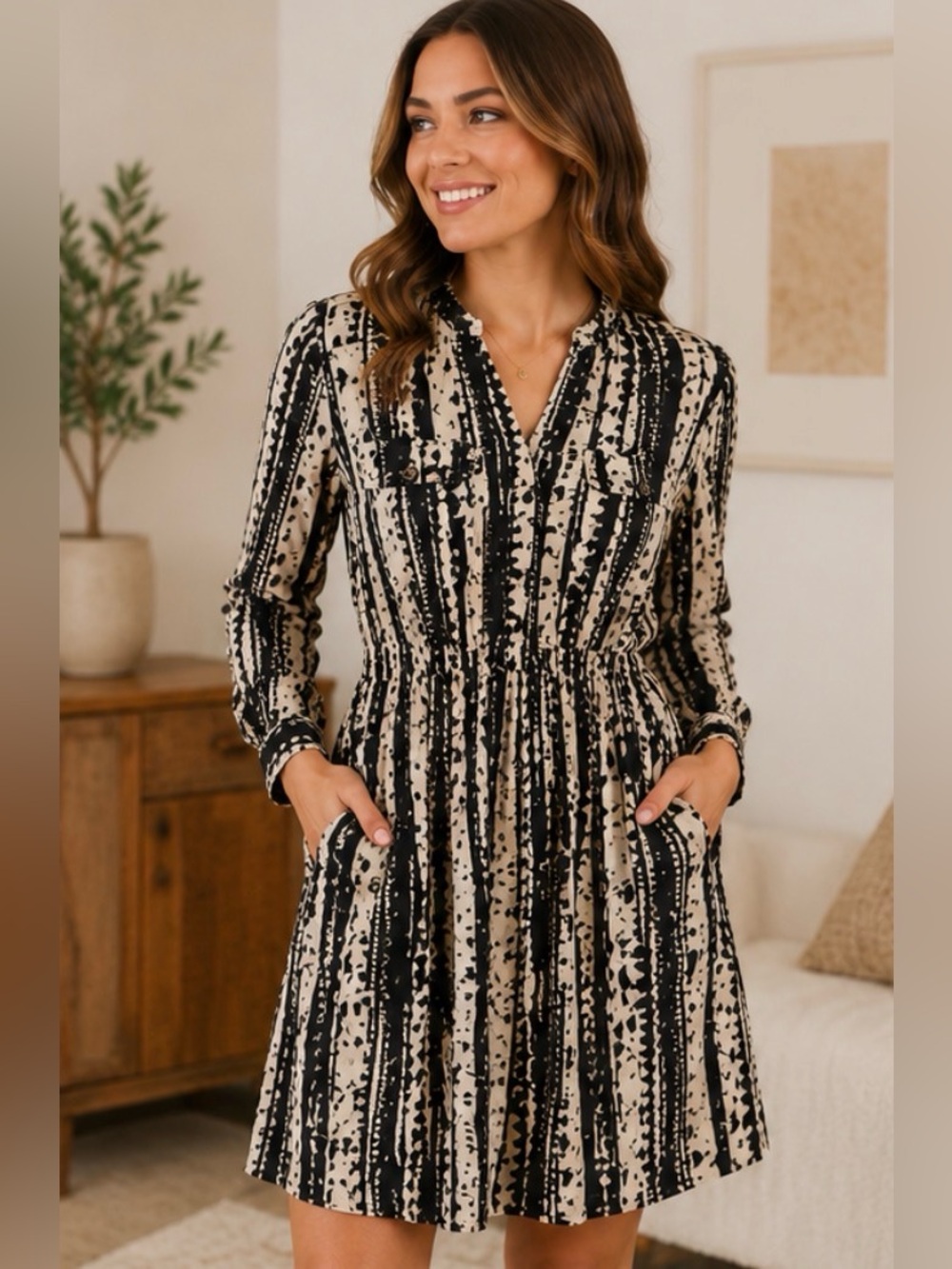 246 Angie Boho Tribal Print Dress Small Black Cream Long Sleeve Pockets Dress